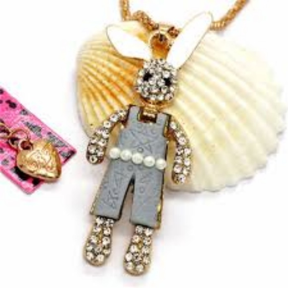 Jewelry - Rabbit with gray outfit necklace